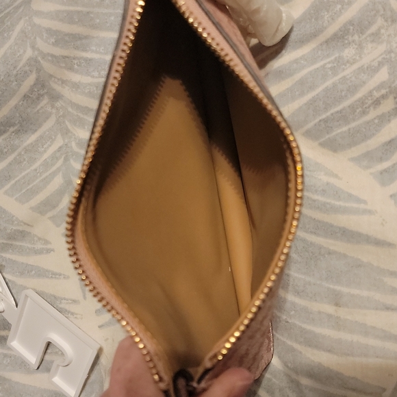 Michael Kors Belt Purse - Picture 13 of 15